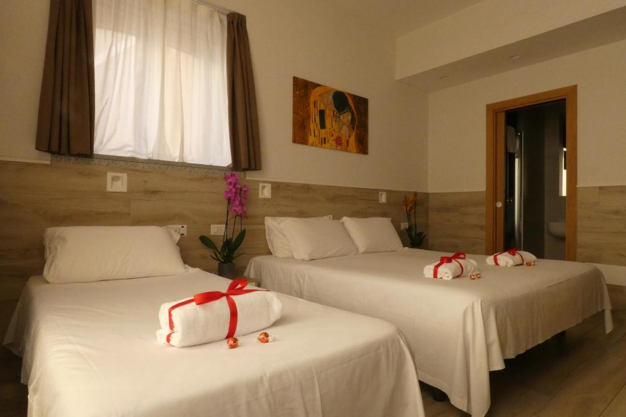 Quarto Triplo Premium