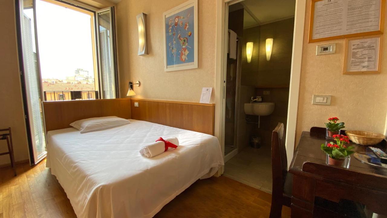 Superior Single Room,108210483:JPEG